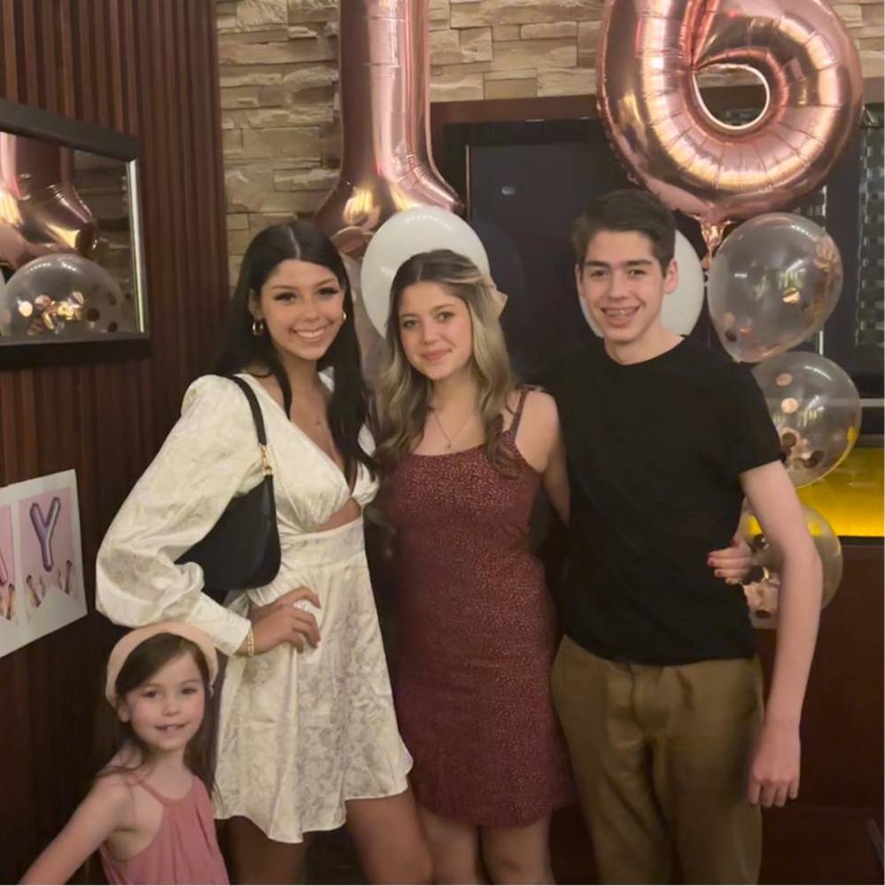 Meet your Posher, Jennifer